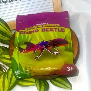 Wendy’s  Smart links Amazing Insects Rhino Beetle Kids Meal Toy. Sealed!!! New!!
